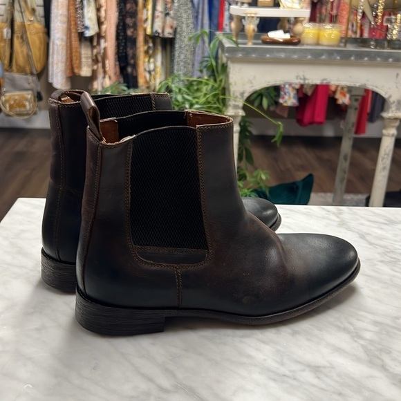 Robert Wayne Men’s Oregon Brown Leather Slip on Chelsea Boot Size 10 - Picture 3 of 16